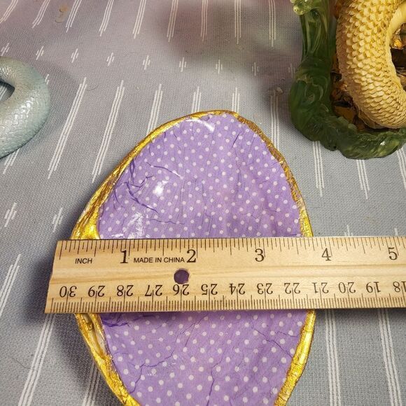 DECOUPAGE CLAM SHELL DECOUPAGE PURPLE POLKA DOTS ON A CLAM SHELL TRINKET DISH - Picture 9 of 10